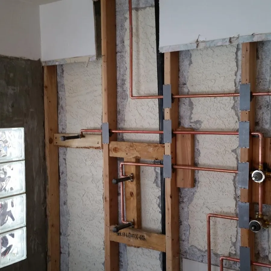 Copper pipe installation for Emergency Plumber in San Martin